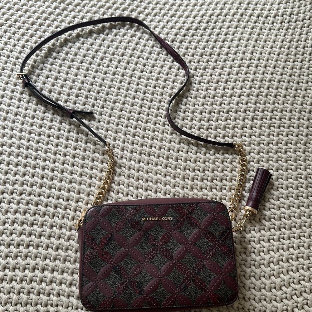 MK purse never worn!